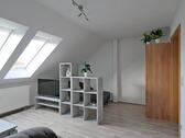 Blick ins Wohnzimmer - (EF0897_M) Eisenach: Eisenach, neu möblierte Wohnung im Dachgeschoss mit eigener Waschmaschine, WLAN inklusive