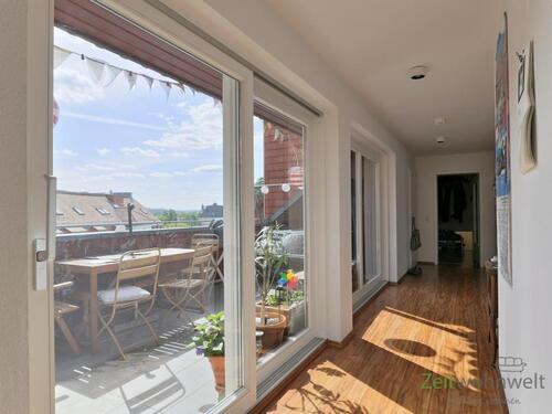 Vollverglast zum Dachbalkon - 