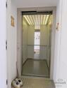 eigener Aufzug zur Wohnung - 