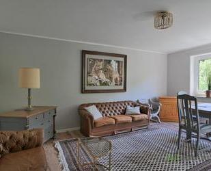 (EF1043_M) Kassel-Landkreis: Waldkappel, große möblierte Wohnung mit Balkon in ruhiger Wohnlage, WLAN inkl.