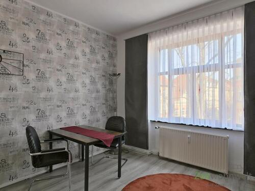 kleiner Wohnzimmertisch - Etagenwohnung mit 52,00 m&sup2; in Arnstadt zur Miete