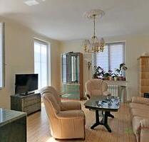 (EF0795_M) Jena: Nord, Erstbezug in neu sanierte und neu möblierte Wohnung mit Balkon, Holzdielung, WLAN inklusive