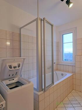 Waschmaschine im Bad - 