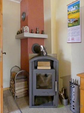 funktionstüchtiger Kamin - Etagenwohnung mit 40,00 m&sup2; in Lehesten zur Miete