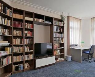 (EF0554_M) Dresden: Briesnitz, möbliertes Kunstwerk mit allem Komfort, Wintergarten, 2xWC, Gartenanteil