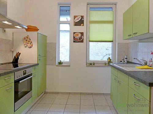 Einbauküche mit allen Geräten - 