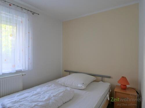 Blick ins Schlafzimmer - Etagenwohnung mit 35,00 m&sup2; in Wilsdruff zur Miete