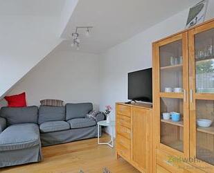 (EF0807_M) Kassel-Landkreis: Vellmar, preiswertes möbliertes Apartment mit Dachbalkon, WLAN und eigener Waschmaschine