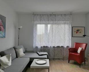 (EF1198_M) Kassel-Stadt: Oberzwehren, möblierte Wohnung mit Balkon und kleinem Esszimmer, Grundreinigung inkl.