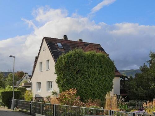 Haus mit Garten - 