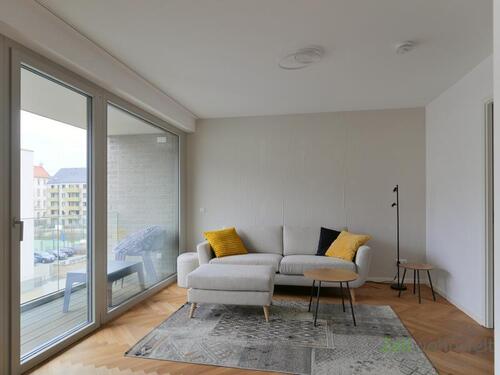 Sitzecke am Panoramafenster - 2 Zimmer Etagenwohnung in Dresden