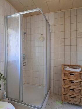 Dusche im Bad - 