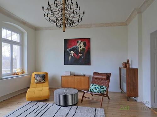 stilvolles Wohnzimmer - 2 Zimmer Etagenwohnung zur Miete in Gera