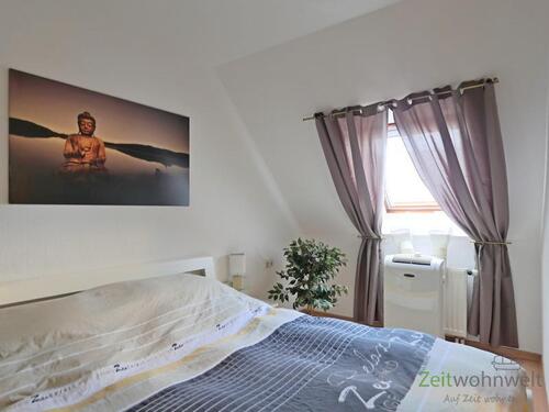 Blick ins Schlafzimmer - 