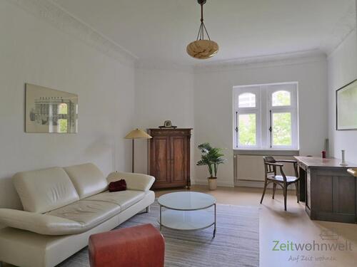 Blick ins Wohnzimmer - 2 Zimmer Etagenwohnung zur Miete in Kassel