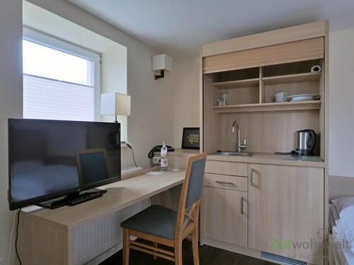 Miniküche im Schrank - 1 Zimmer Etagenwohnung in Kassel