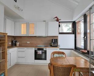 (EF1348_M) Kassel-Stadt: Brasselsberg, möbliertes 1,5-Zimmer-Apartment mit Balkon, Grundreinigung inklusive