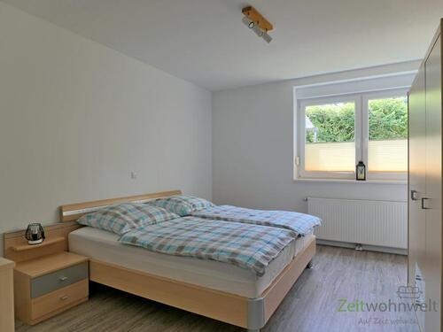 Blick in das hintere Schlafzimmer - 