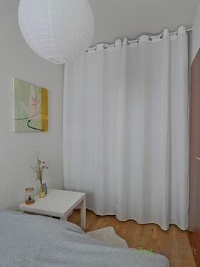 versteckter Kleiderschrank - Etagenwohnung mit 30,00 m&sup2; in Dresden zur Miete