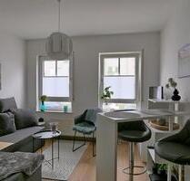 (EF1070_M) Dresden: Laubegast, preiswertes möbliertes 2-Zimmer-Apartment, TG-Stellplatz möglich