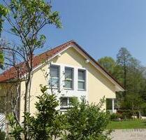 (EF0521_M) Dresden: Moritzburg, neu möblierte Wohnung in neu gebauten Haus, ruhige Lage, eigener Sitzplatz im Garten