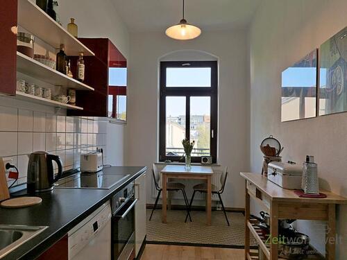 Küche mit Esstisch - 