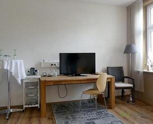 (EF0315_M) Erfurt: Krämpfervorstadt, kleines, neu möbliertes Apartment nahe dem 