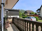 Balkon mit Sonnenschutz - 