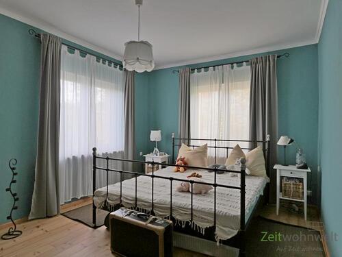 Blick ins Schlafzimmer - 