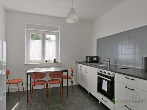 gemeinsame, nagelneue Küche - 1 Zimmer Etagenwohnung in Kassel