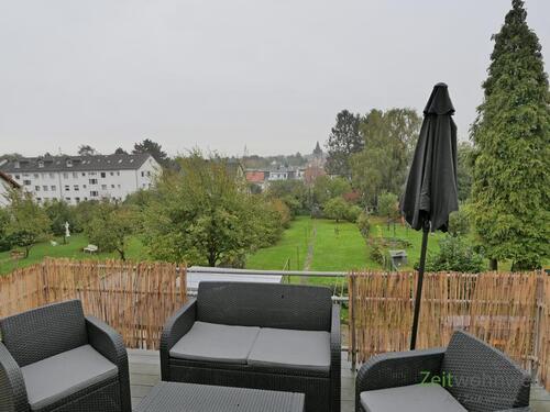 regentrüber Blick vom Balkon - 