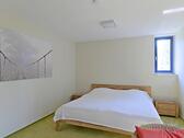 Blick ins Schlafzimmer - 