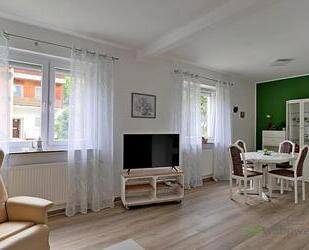 (EF0820_M) Kassel-Stadt: Oberzwehren, neu möblierte 2-Zimmer-Wohnung mit Terrasse, WLAN, PKW-Stellplatz