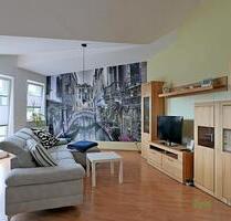 (EF0825_M) Dresden: Blasewitz, möblierte Komfortwohnung mit Tiefgarage und zwei Balkons, ruhige Wohnlage, WLAN inkl.