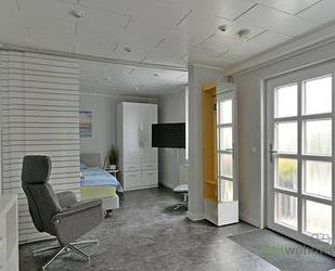 (EF0833_M) Erfurt: Hochheim, Bezug in möbliertes Apartment mit separatem Hauseingang, WLAN, an Wochenendheimfahrer