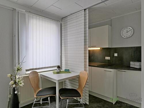 Essplatz und Einbauküche - 