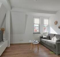 (EF1316_M) Eisenach: Innenstadt, großzügige möblierte Wohnung mit Balkon, Grundreinigung und PKW-Stellplatz inkl.