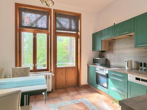 Blick in die Küche - Etagenwohnung mit 90,00 m&sup2; in Bad Berka zur Miete