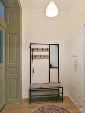 kleiner Wohnungsflur - 