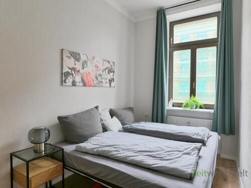 Blick ins Schlafzimmer - 