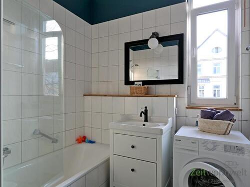 Wanne mit Duschabtrennung (links) - 