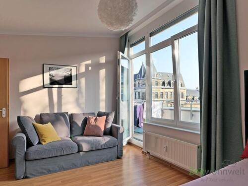 Ausblick und Balkonausgang - 