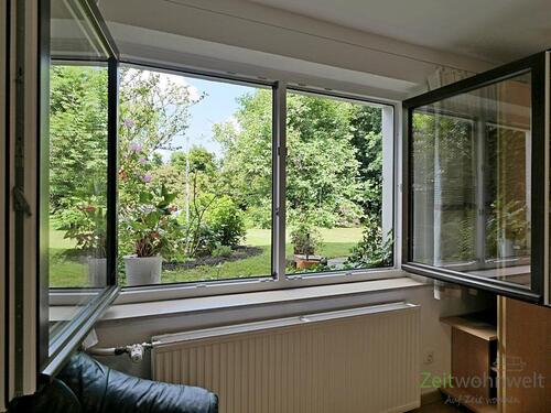 Blick aus dem Fenster - 2 Zimmer Etagenwohnung in Langebrück