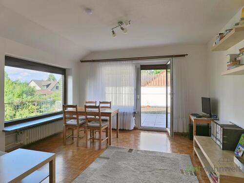Blick zum Dachbalkon - (EF1293_M) Göttingen: Rosdorf, preiswerte möblierte Wohnung mit Dachbalkon im OT Settmarshausen