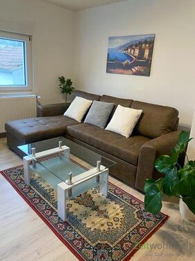 neues Sofa - 2 Zimmer Etagenwohnung zur Miete in Gerstungen