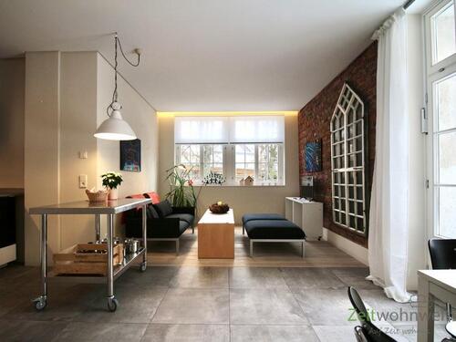 Wohnraum - (EF1087_M) Zwickau: Oberlungwitz, luxuriöses möbliertes Apartment in einem ehem. Fabrikgebäude