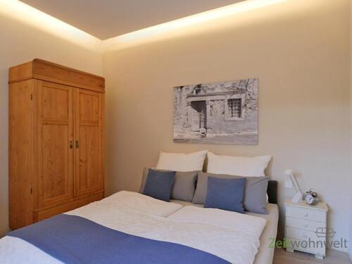 Blick ins Schlafzimmer - 