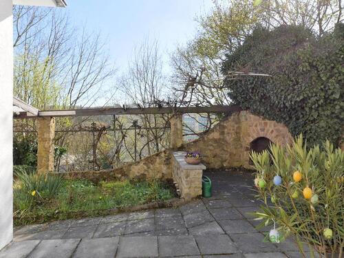 Blick auf die Terrasse - Etagenwohnung mit 540,00 m&sup2; in Eisenach zur Miete