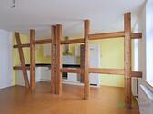 Einbauküche hinter den Holzbalken - 3 Zimmer Etagenwohnung zur Miete in Meiningen