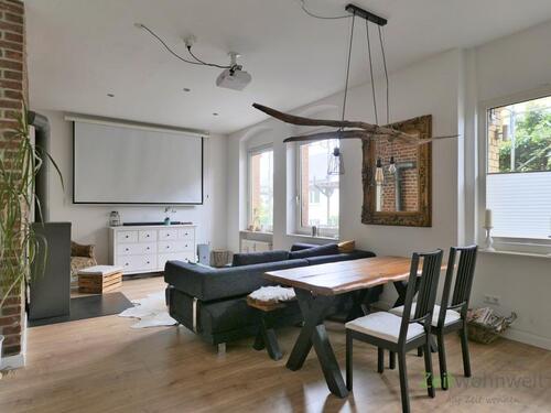 Blick ins Wohnzimmer - 3 Zimmer Etagenwohnung zur Miete in Kassel